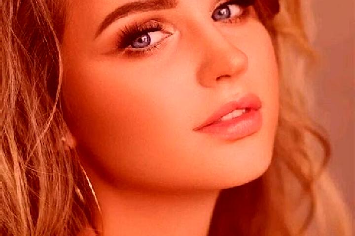 Mila, 35, a dark blonde blue-eyed indian companion based in Qinjiang. Offering Domination, Couples, GFE. Available for incall and outcall, day and evening da...
