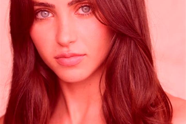Mila, 35, a red brown-eyed indian companion based in Moral de Puerto de Nieto. Offering Dinner Date, OWO, Roleplay. Available for incall and outcall, day and...