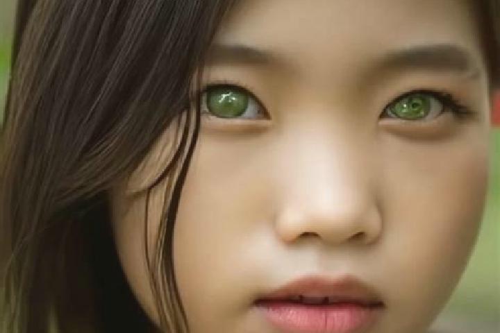Mila, 36, a dark blonde green-eyed asian companion based in Maluno Sur. Offering Couples, Girlfriend Experience, Tantra. Available for incall and outcall, ov...