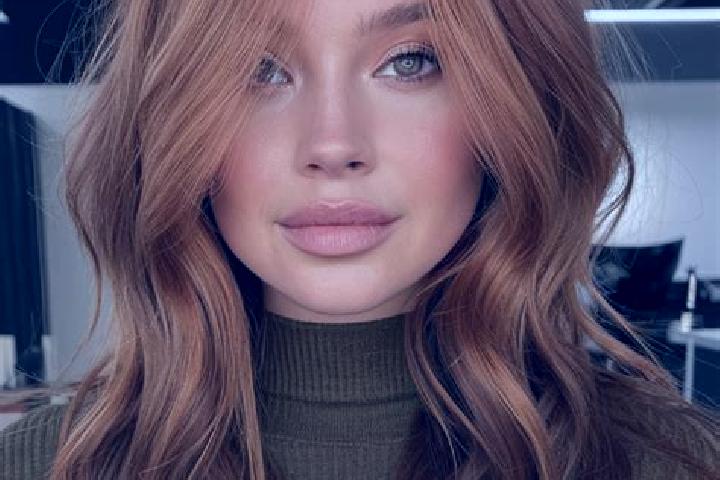 Mila, 38, a auburn grey-eyed slavic companion based in Sint-Katelijne-Waver. Offering Girlfriend Experience, Massage, Party Girl. Available for incall and ou...