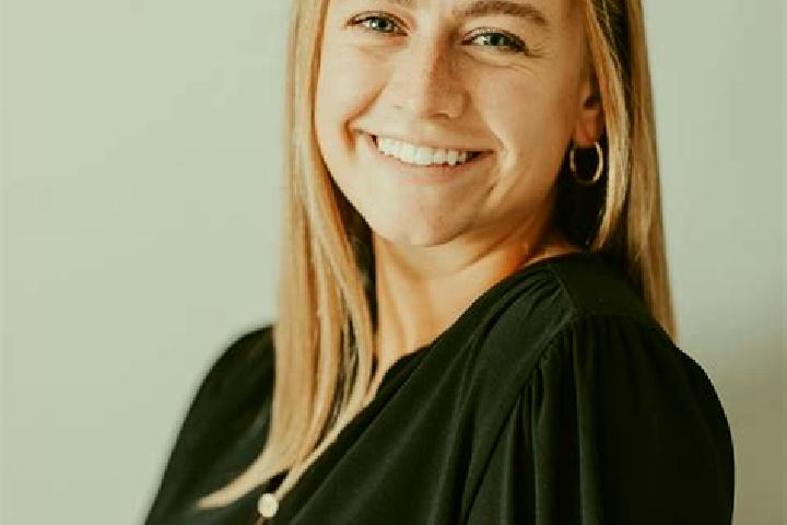 Mila, 38 — Escort in Wingate, United States