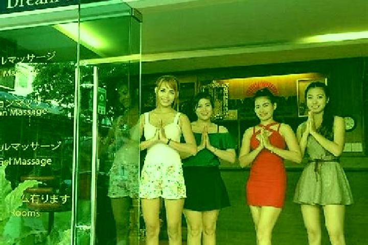Mila, 39, a red blue-eyed caribbean companion based in Kampong Pangkalan Mau. Offering Dinner Date, A-Level, Striptease, BDSM, CIM. Available for incall and ...