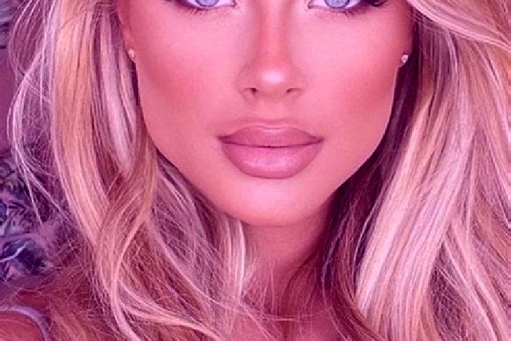 Naomi, 20, a blonde blue-eyed latina companion based in Takoa. Offering Tantra, Overnight, Erotic Massage, Deep French Kissing. Available for incall and outc...