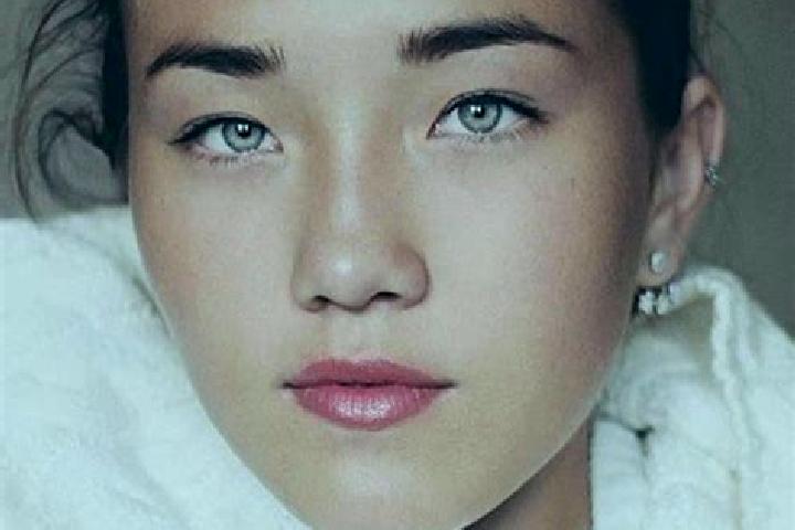 Naomi, 20, a chestnut grey-eyed caucasian companion based in Elizabethtown. Offering Duos, Travel Companion, Overnight. Available for incall and outcall, ove...