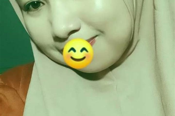 Naomi, 20 — Escort in Tanjungsakti, Indonesia