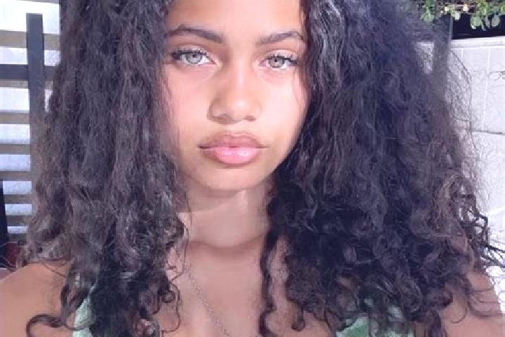 Naomi, 21, a black green-eyed mixed companion based in Bandar Abbas. Offering Prostate Massage, Tantra, Girlfriend Experience. Available for incall and outca...