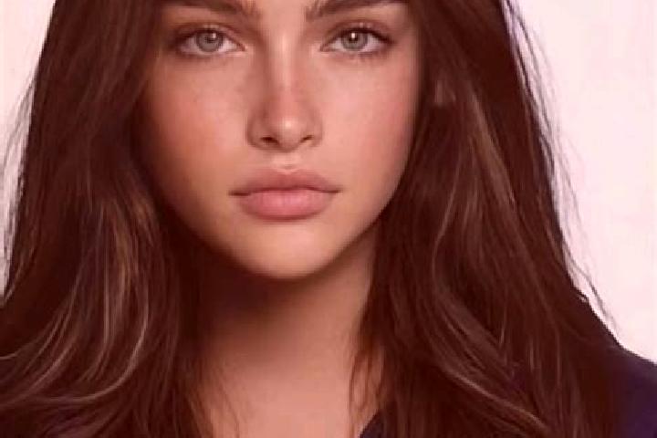 Naomi, 21, a brunette brown-eyed caucasian companion based in Rocky Ripple. Offering Duos, CIM, Massage, Girlfriend Experience. Available for incall and outc...