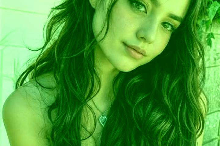 Naomi, 21, a red hazel-eyed middle eastern companion based in Navata. Offering GFE, OWO, Girlfriend Experience, Massage. Available for incall and outcall, da...