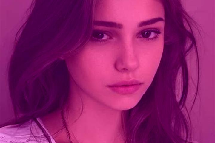 Naomi, 22, a red hazel-eyed slavic companion based in Guachucal. Offering Party Girl, Overnight, Erotic Massage, Dinner Date. Available for incall and outcal...