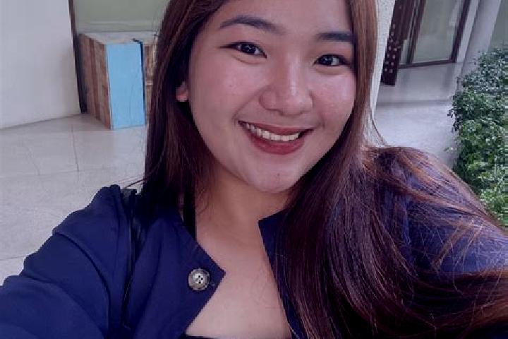 Naomi, 22 — Escort in Binulasan, Philippines