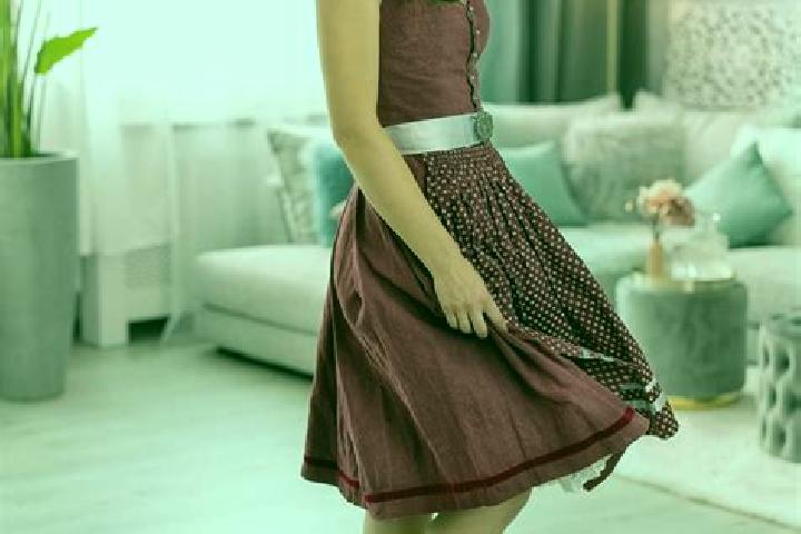 Naomi, 22 — Escort in Dorfchemnitz, Germany