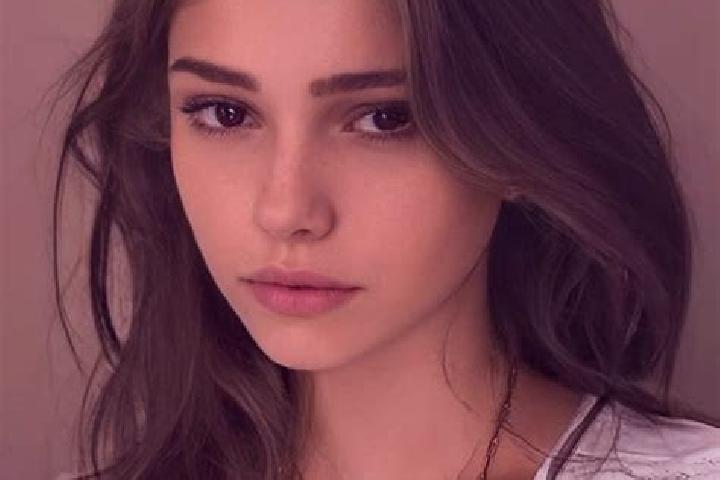 Naomi, 23, a black grey-eyed slavic companion based in Raglan. Offering BDSM, Travel Companion, Overnight, CIM. Available for incall and outcall, day and eve...
