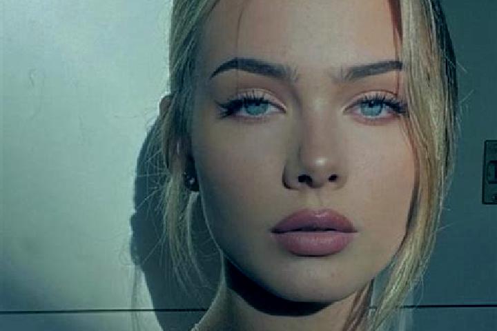 Naomi, 23, a blonde brown-eyed european companion based in Giubiasco. Offering Couples, Party Girl, Duos, Dinner Date. Available for incall and outcall, over...