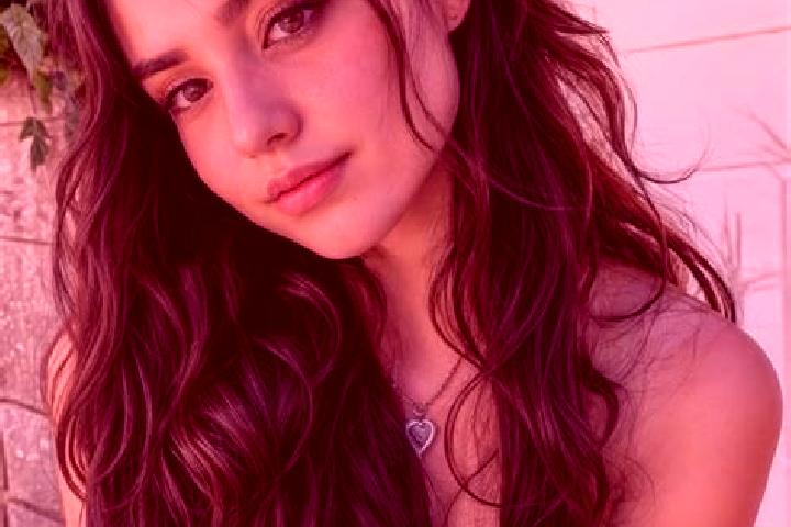 Naomi, 23, a chestnut hazel-eyed ebony companion based in Alton. Offering Girlfriend Experience, Overnight, Tantra. Available for incall and outcall, overnig...
