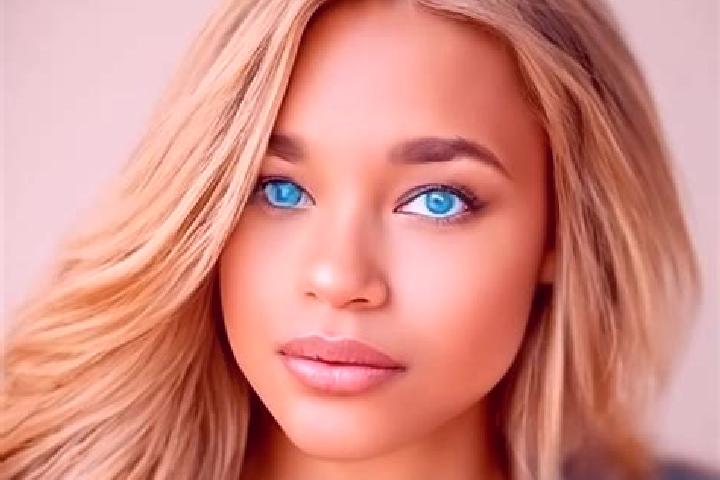 Naomi, 23, a dark blonde blue-eyed latina companion based in Cikendi. Offering A-Level, 69, BDSM, Deep French Kissing, Travel Companion. Available for incall...