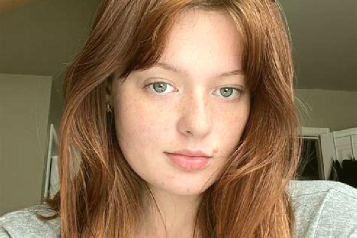 Naomi, 23, a red grey-eyed mediterranean companion based in Bang Lung. Offering Roleplay, CIM, Striptease. Available for incall and outcall, overnight bookin...