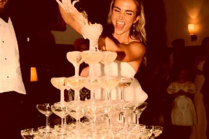 Naomi, 23 — Escort in Champagne, Switzerland