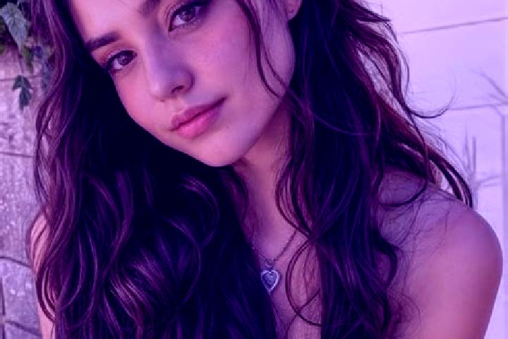 Naomi, 24, a chestnut hazel-eyed middle eastern companion based in Xinchang Chengguanzhen. Offering Erotic Massage, Domination, OWO, Fetish. Available for in...