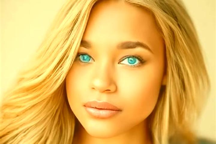 Naomi, 24, a dark blonde blue-eyed latina companion based in Biel. Offering Fetish, Roleplay, Travel Companion. Available for incall and outcall, overnight b...