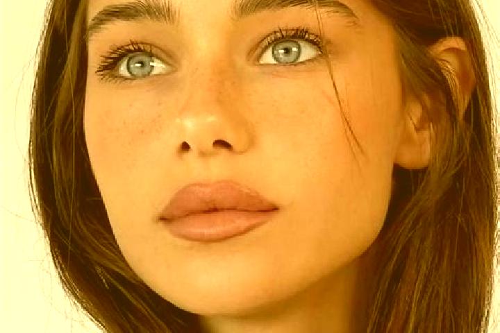 Naomi, 25, a brunette brown-eyed indian companion based in Sumag. Offering GFE, Party Girl, Prostate Massage. Available for incall and outcall, overnight boo...