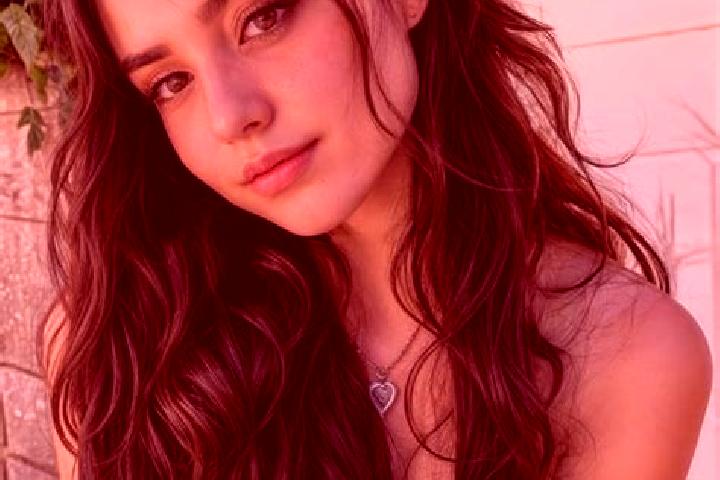Naomi, 25, a brunette hazel-eyed ebony companion based in Ehningen. Offering Erotic Massage, 69, Tantra. Available for incall and outcall, day and evening da...