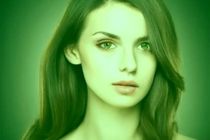Naomi, 26, a auburn amber-eyed mediterranean companion based in Pimenta Bueno. Offering A-Level, Erotic Massage, Domination, Roleplay. Available for incall a...