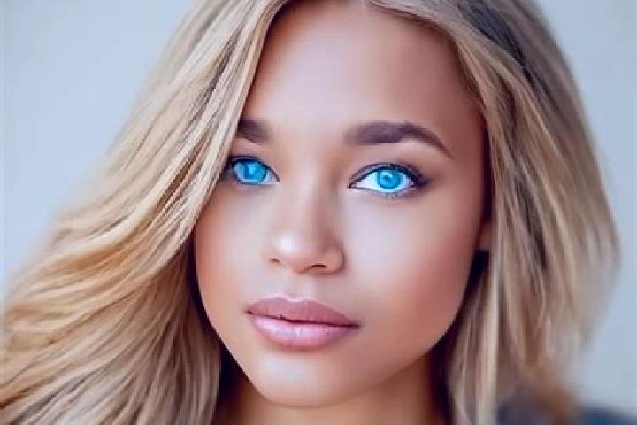 Naomi, 26, a blonde grey-eyed latina companion based in Pozalmuro. Offering 69, Prostate Massage, Overnight, Striptease. Available for incall and outcall, da...