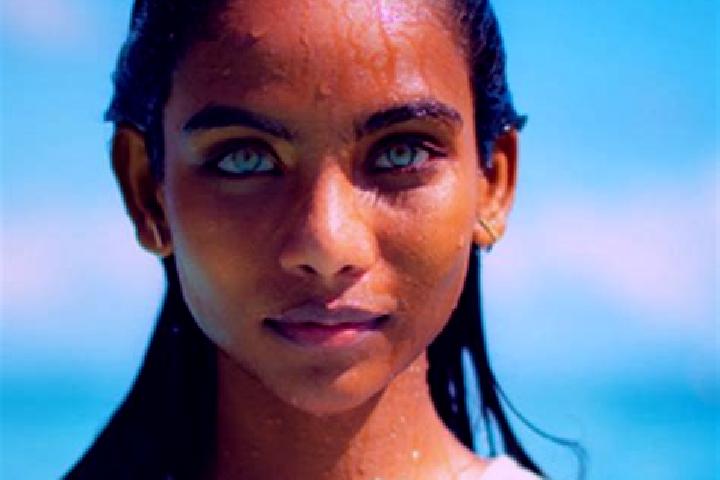 Naomi, 27, a auburn blue-eyed indian companion based in Zanzibar. Offering Deep French Kissing, Roleplay, Fetish, Duos. Available for incall and outcall, ove...