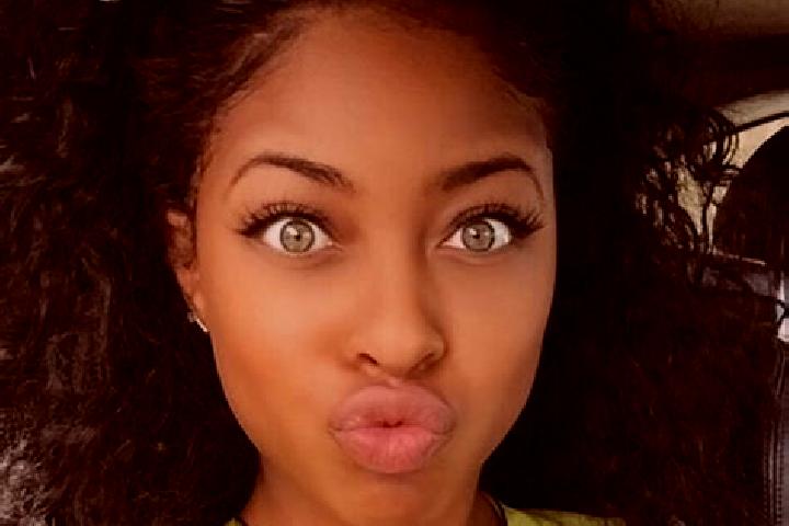 Naomi, 27, a black green-eyed ebony companion based in Lanildut. Offering Duos, Domination, Girlfriend Experience, Travel Companion, Dinner Date. Available f...