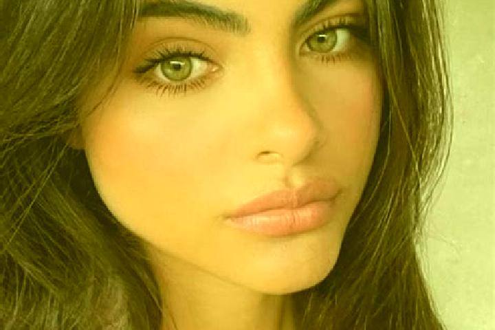 Naomi, 27, a brunette dark-eyed caucasian companion based in Izeure. Offering Travel Companion, OWO, Fetish. Available for incall and outcall, overnight book...