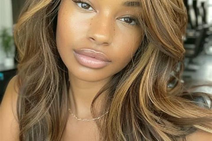 Naomi, 27, a dark blonde dark-eyed european companion based in Drayo. Offering Dinner Date, Erotic Massage, Fetish, Roleplay. Available for incall and outcal...