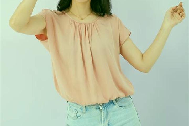 Naomi, 28 — Escort in Sinpon, Myanmar