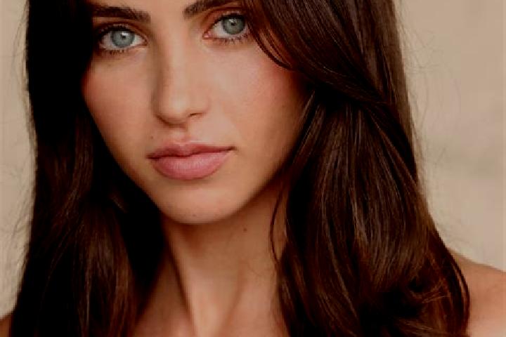 Naomi, 29, a brunette amber-eyed latina companion based in Dianalund. Offering 69, Tantra, Roleplay, Massage. Available for incall and outcall, overnight boo...