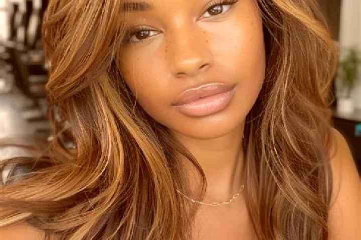 Naomi, 29, a dark blonde brown-eyed mixed companion based in Etel. Offering Girlfriend Experience, Dinner Date, CIM, Fetish. Available for incall and outcall...