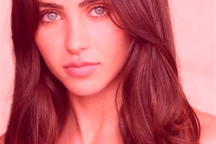 Naomi, 29, a red brown-eyed latina companion based in Faja de Baixo. Offering Massage, Overnight, Party Girl, Travel Companion. Available for incall and outc...