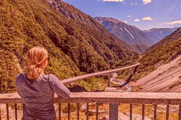 Naomi, 29 — Escort in Arthur s Pass, New Zealand