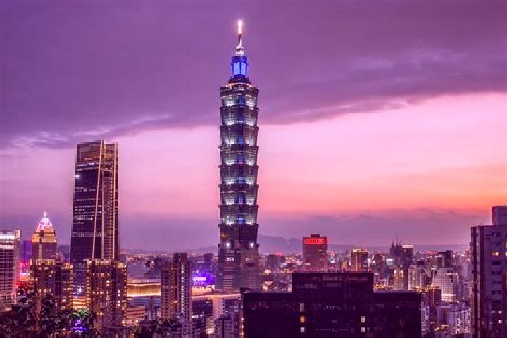 Naomi, 29 — Escort in Linnei, Taiwan