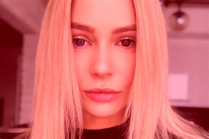 Naomi, 29 — Escort in Zvenigovo, Russia