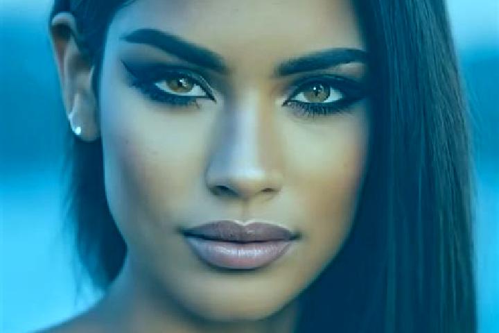 Naomi, 30, a dark blonde brown-eyed latina companion based in Durrwangen. Offering Deep French Kissing, Fetish, Girlfriend Experience. Available for incall a...