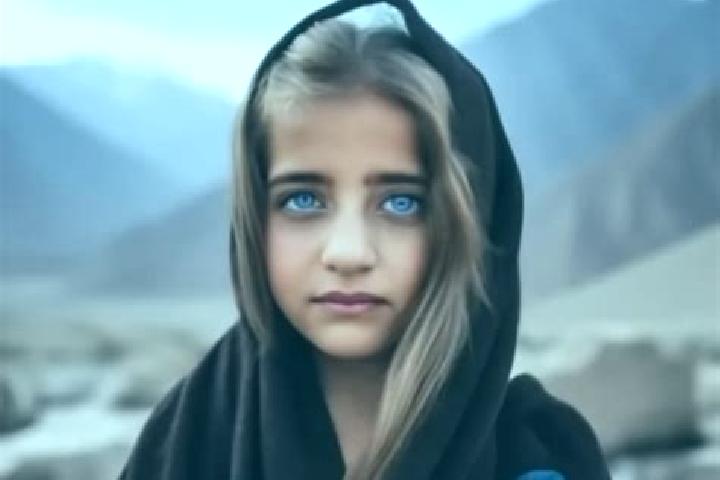 Naomi, 31, a auburn amber-eyed middle eastern companion based in Bago Lan. Offering Couples, A-Level, Overnight, CIM. Available for incall and outcall, overn...