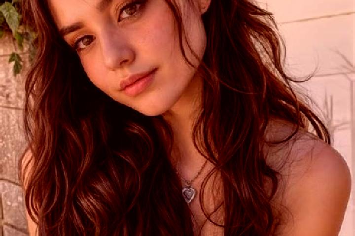 Naomi, 31, a chestnut hazel-eyed middle eastern companion based in Wagenborgen. Offering BDSM, CIM, Girlfriend Experience, 69, Tantra. Available for incall a...
