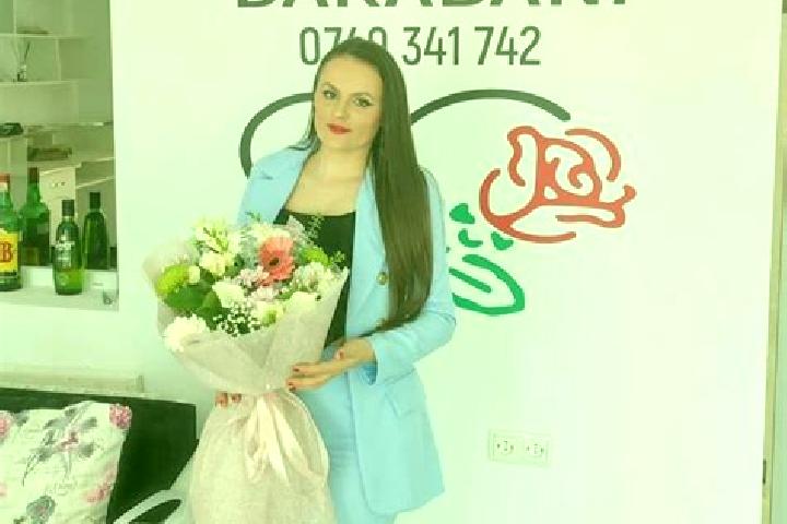 Naomi, 31 — Escort in Huisurez, Romania