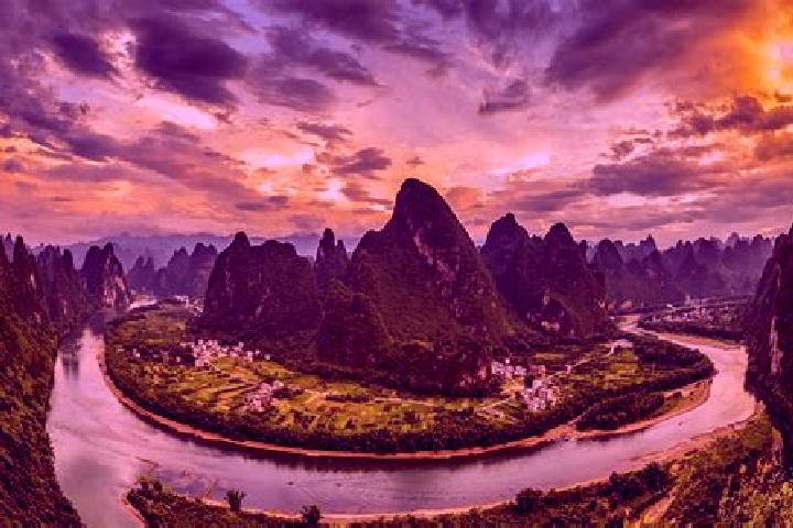 Naomi, 31 — Escort in Leye, China