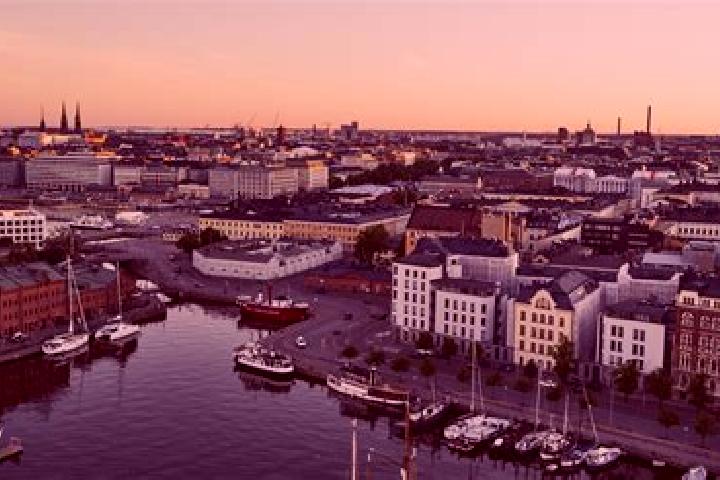 Naomi, 31 — Escort in Suurmetsae, Finland