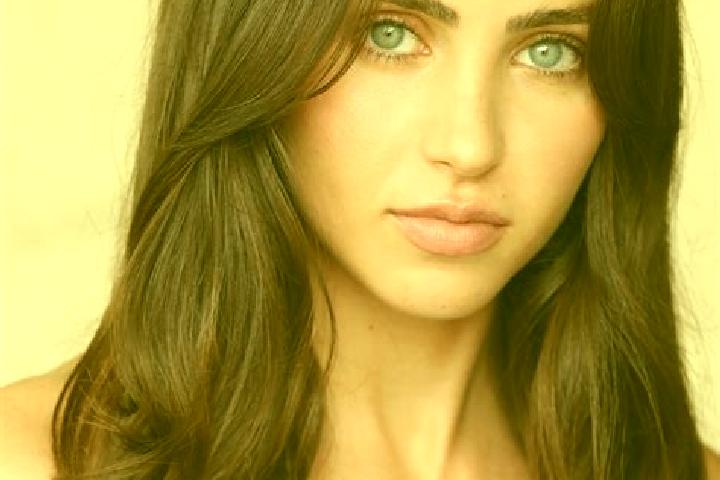 Naomi, 32, a brunette brown-eyed caribbean companion based in Puessi. Offering CIM, Domination, Tantra, Roleplay. Available for incall and outcall, overnight...