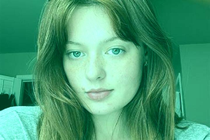 Naomi, 32, a red grey-eyed caucasian companion based in Iparia. Offering CIM, Erotic Massage, Overnight, Couples. Available for incall and outcall, overnight...