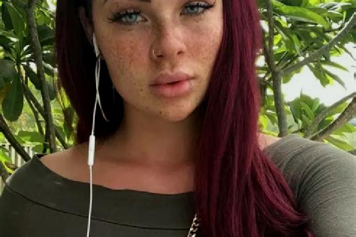 Naomi, 33, a red dark-eyed asian companion based in Puerto Lumbreras. Offering 69, A-Level, Travel Companion. Available for incall and outcall, day and eveni...