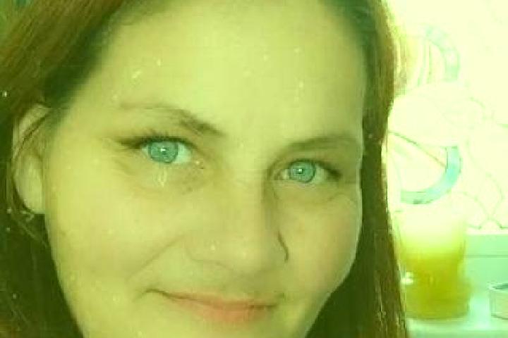 Naomi, 33, a red dark-eyed european companion based in Valko. Offering Couples, Girlfriend Experience, BDSM. Available for incall and outcall, day and evenin...