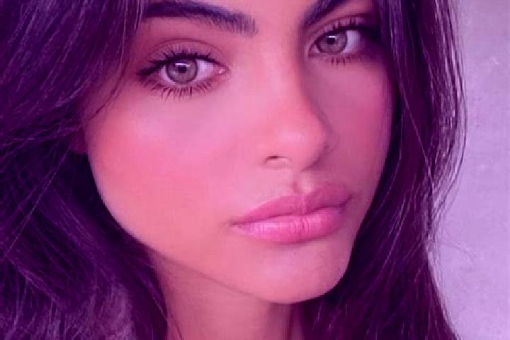 Naomi, 34, a chestnut green-eyed indian companion based in Elmhurst. Offering Party Girl, OWO, A-Level, Couples, Fetish. Available for incall and outcall, da...