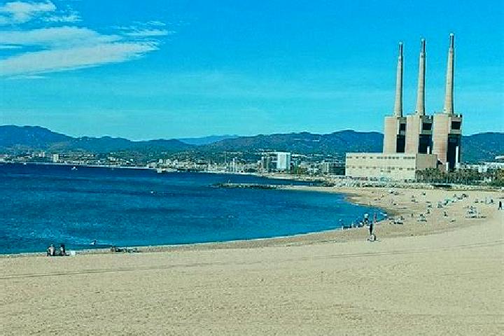 Naomi, 34, a platinum blonde amber-eyed mediterranean companion based in Sant Adria de Besos. Offering Girlfriend Experience, Fetish, Party Girl, Prostate Ma...